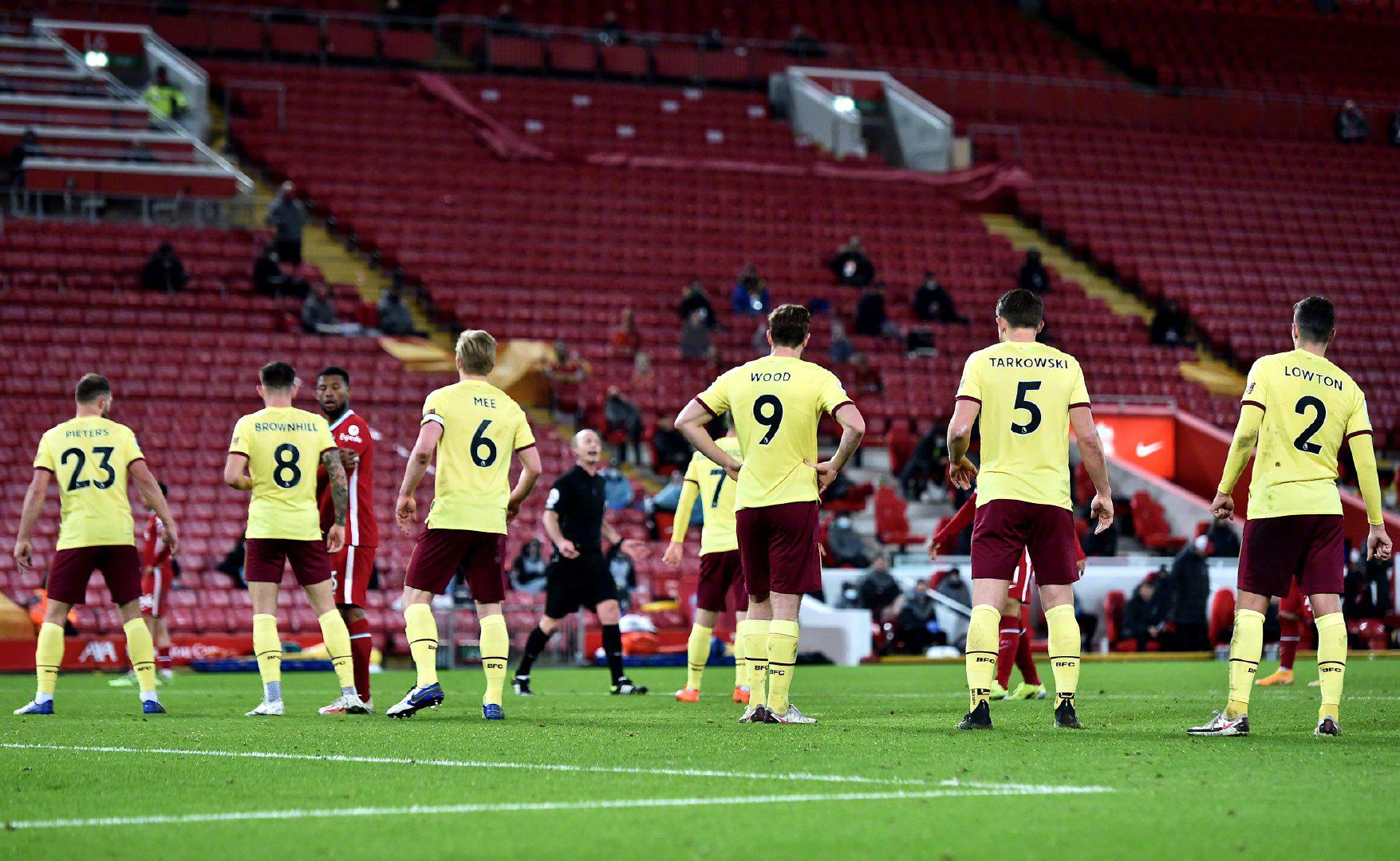 马之间的渊 马之间的渊